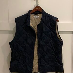 Crown and ivy vest like new xl navy blue men’s vest
